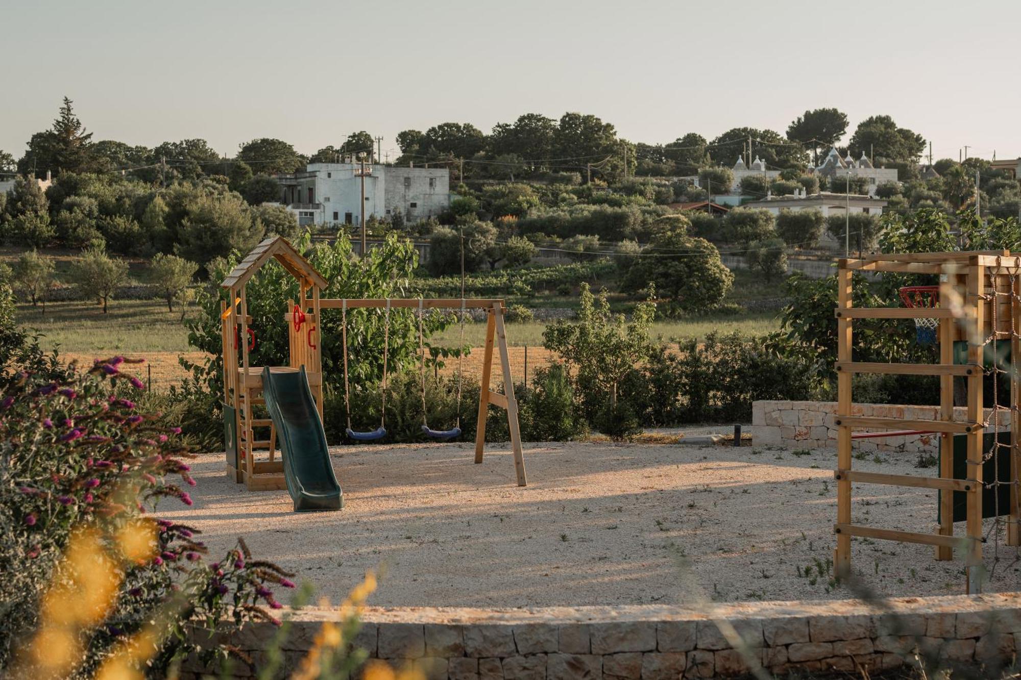 לינה וארוחת בוקר צ'יסטרנינו Essenza Relais Contemporaneo מראה חיצוני תמונה