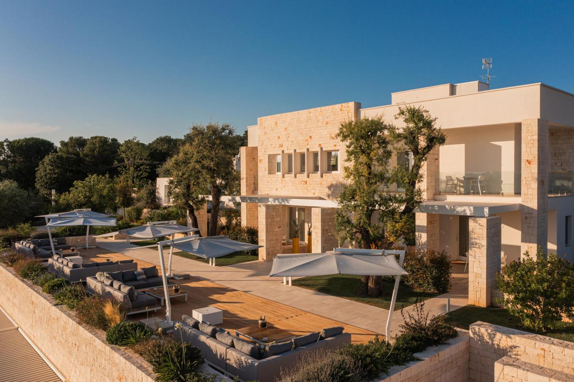 לינה וארוחת בוקר צ'יסטרנינו Essenza Relais Contemporaneo מראה חיצוני תמונה